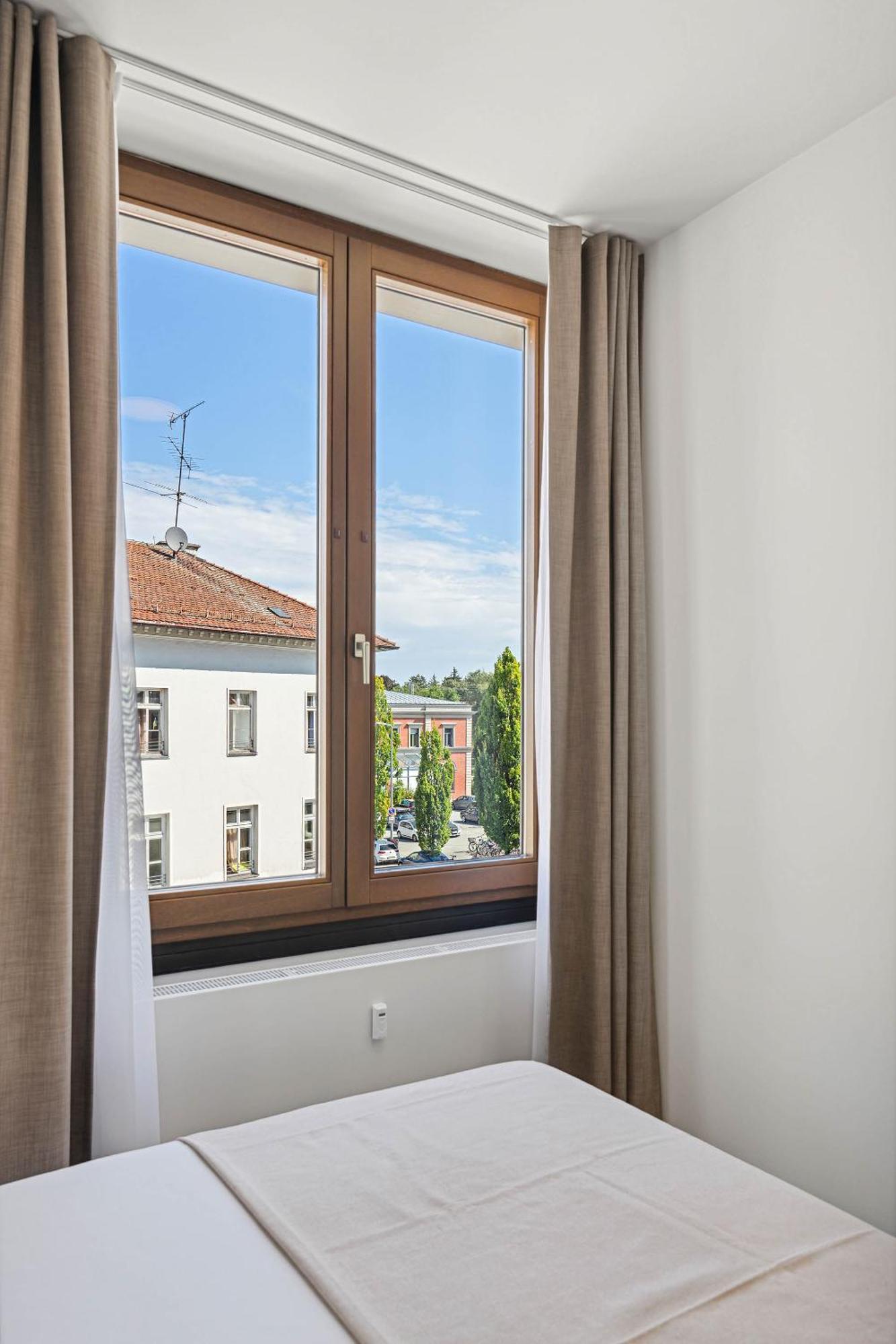 Limehome Memmingen Maximilianstrasse Quarto foto